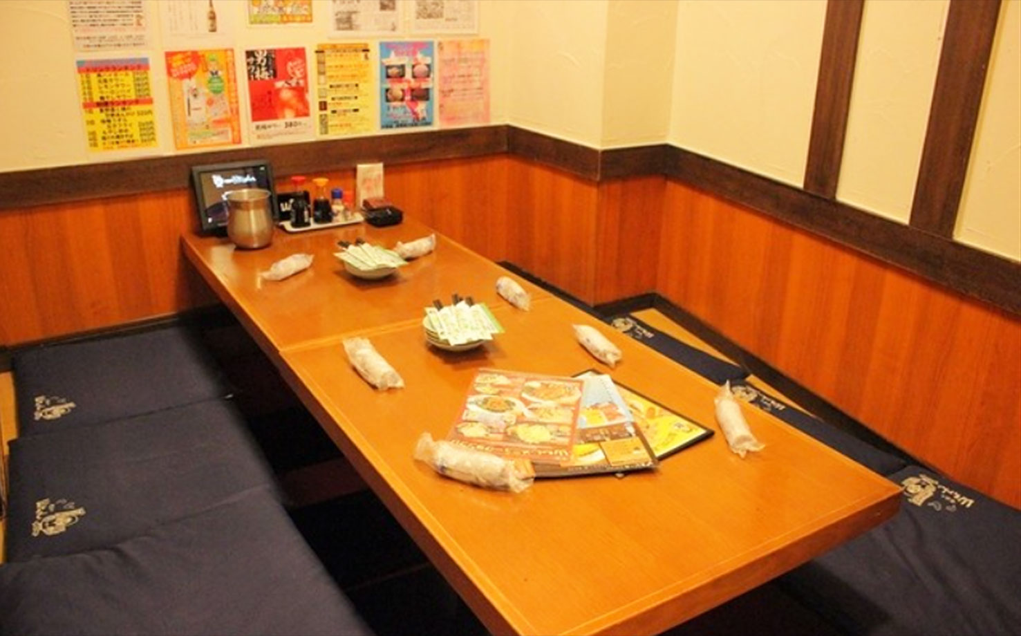 世界の山ちゃん  秋葉原昭和通り店